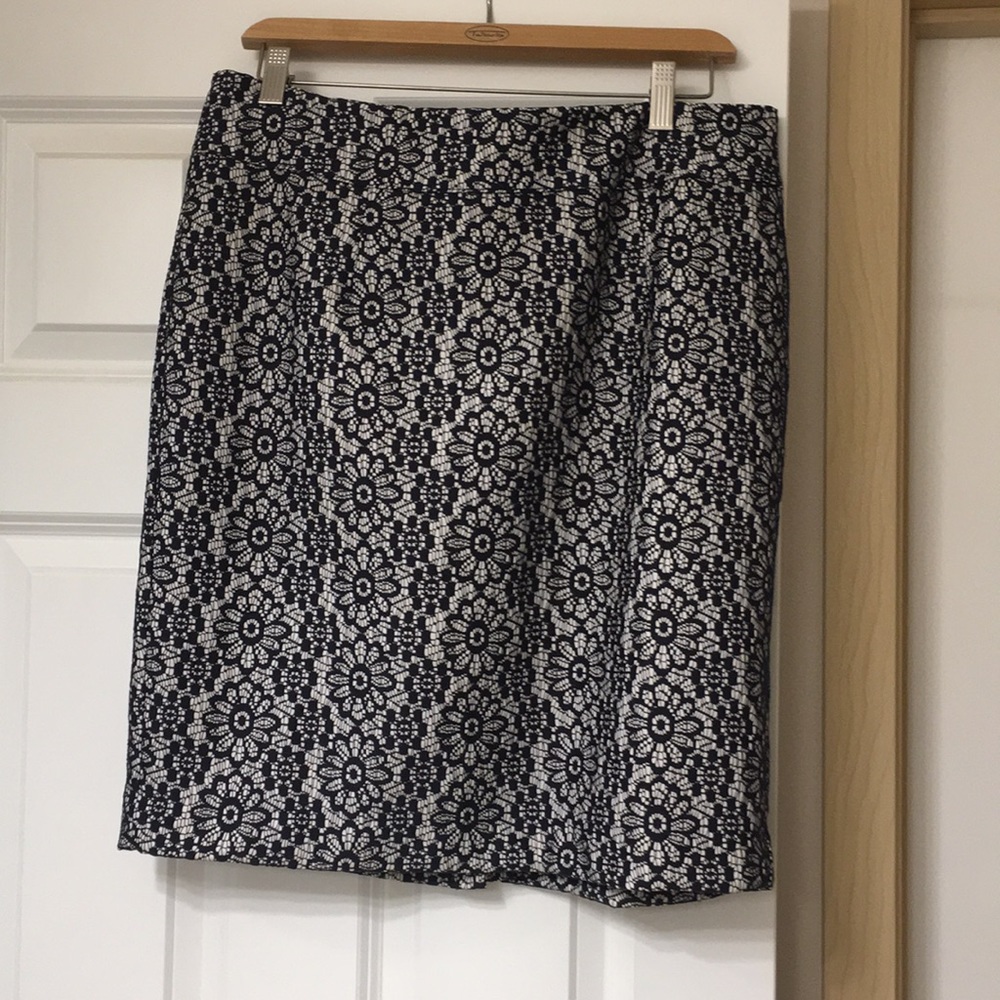 Banana Republic Pencil Skirt